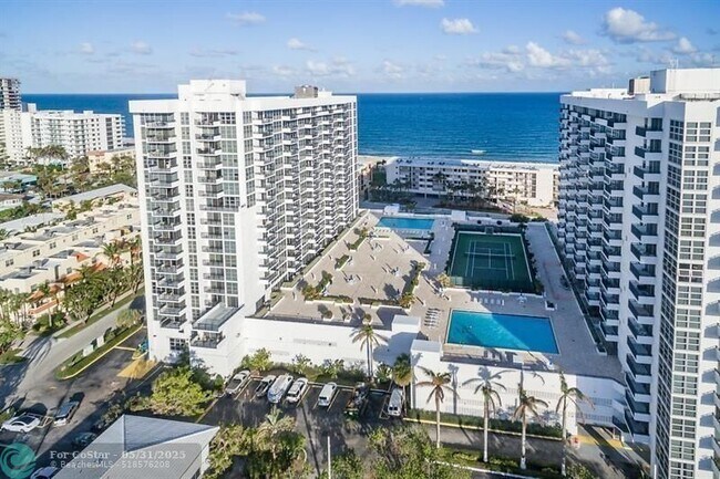 Building Photo - 525 N Ocean Blvd