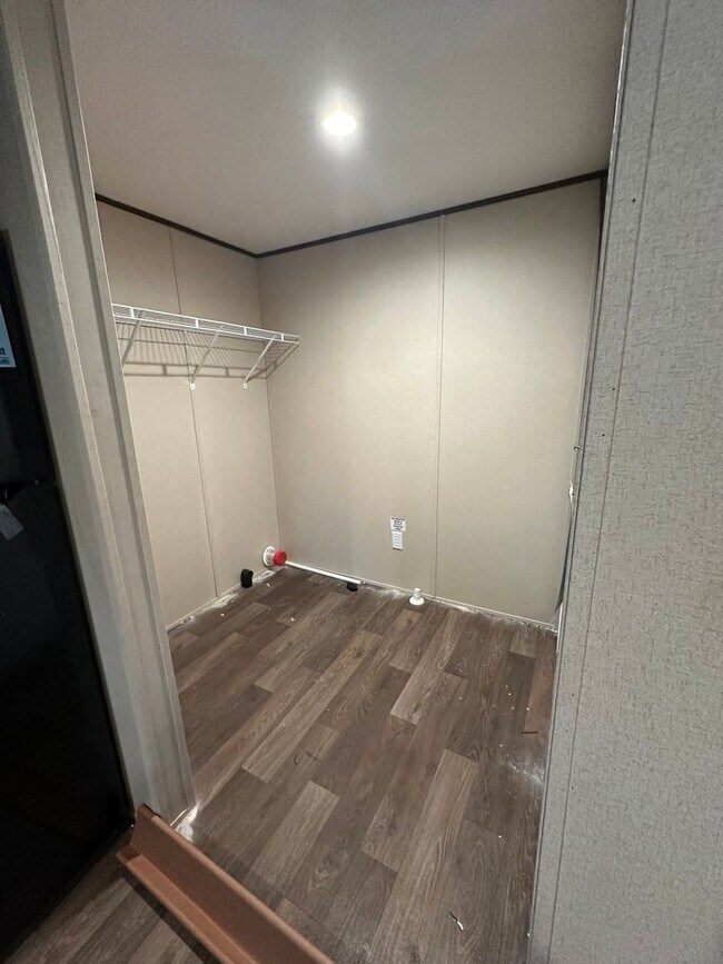 Building Photo - Rental Property in Desoto Parish