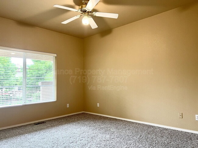 Building Photo - 3380 Apogee View