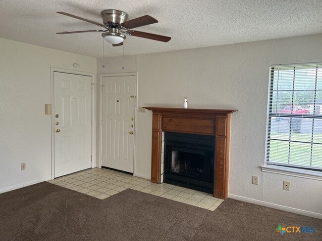 Building Photo - 3502 Plantation Cir