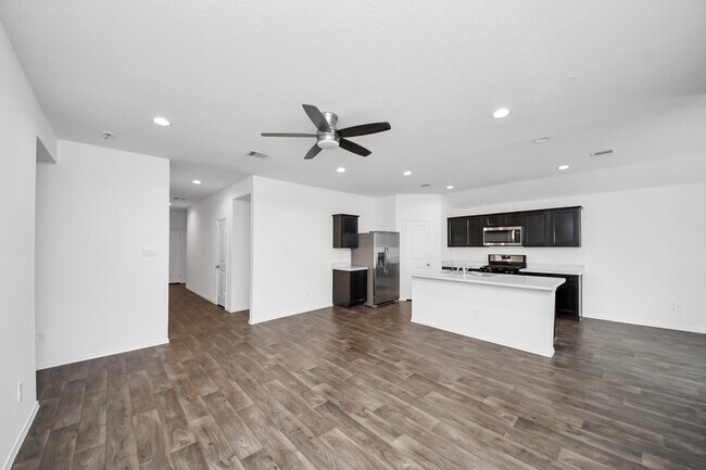 Building Photo - 21314 Sleepy Willow St