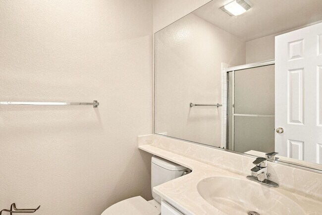 Building Photo - 151 Pacchetti Way