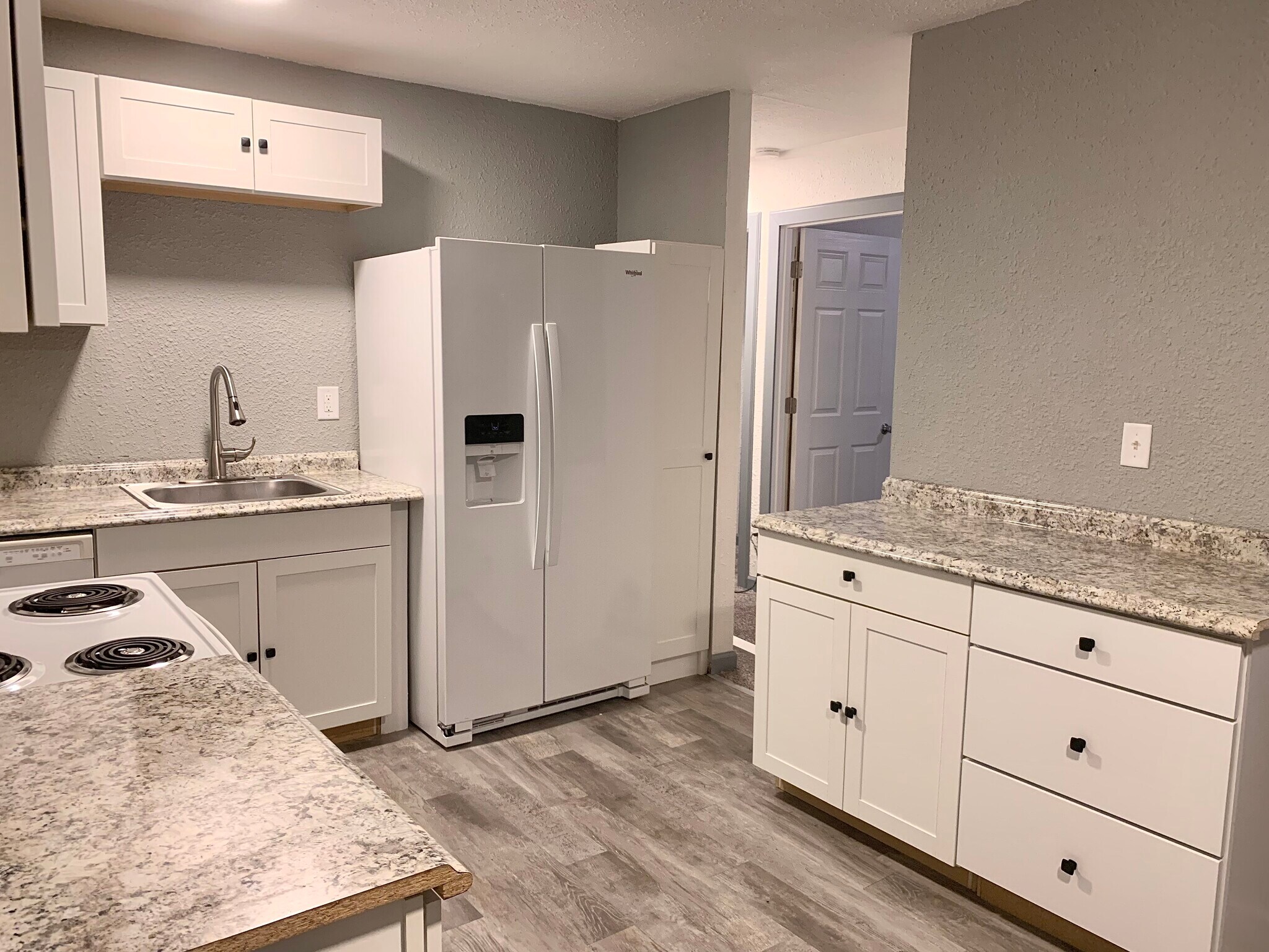 Building Photo - 12 Gage Rd