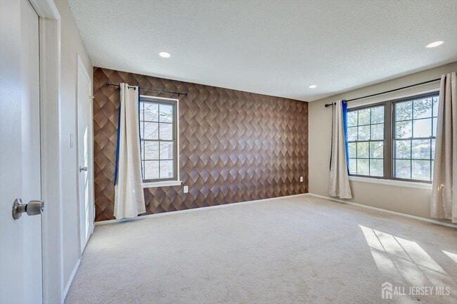 Building Photo - 344 Danbury Ln