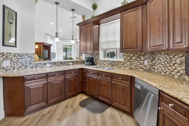 Building Photo - 2500 NW 66th Dr