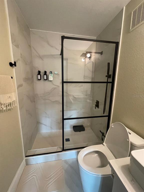 Building Photo - 854 Grand Regency Pointe