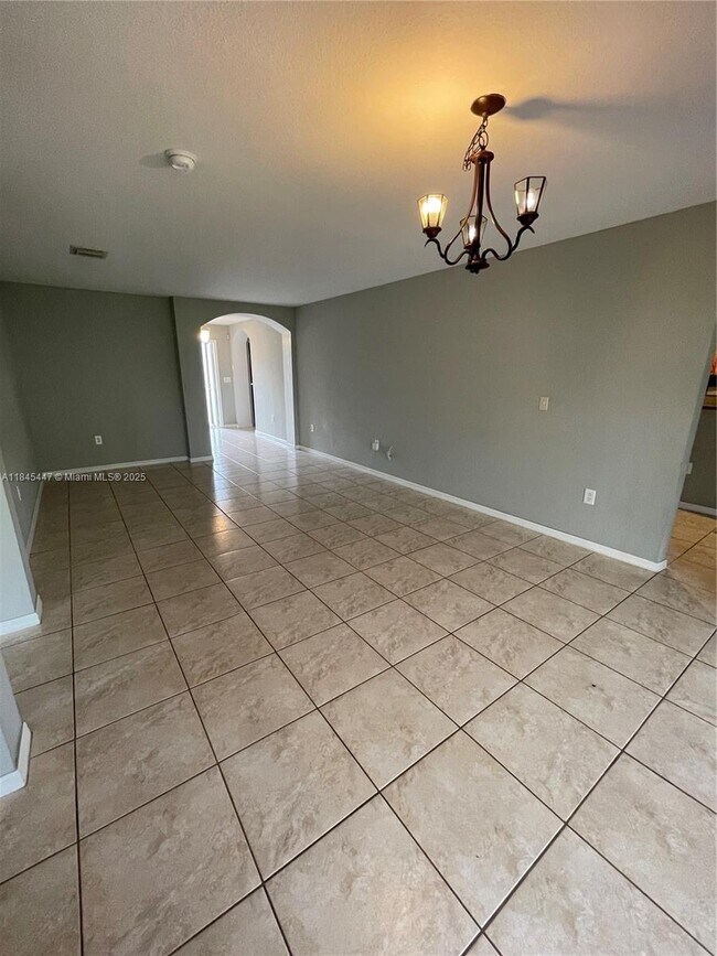 Building Photo - 13244 SW 283rd Terrace