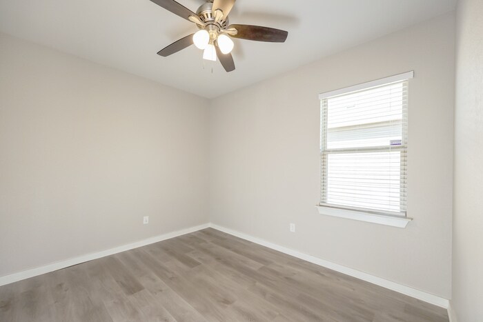 Building Photo - 13312 Canyon Mdw
