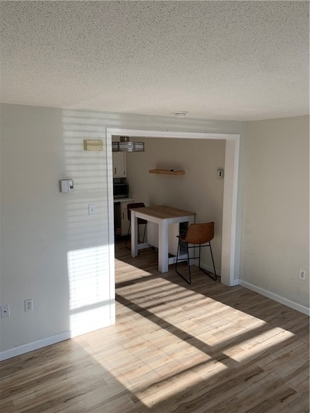 Building Photo - 200 Post Rd