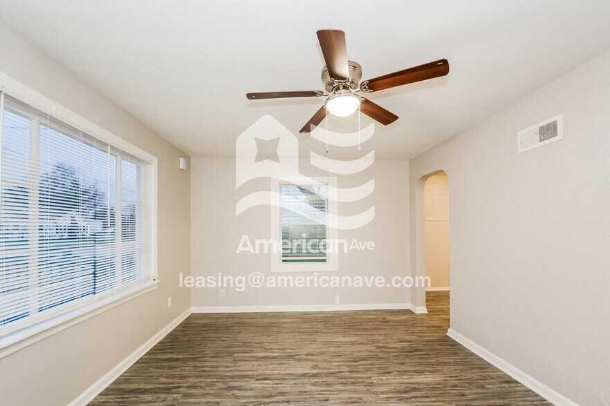 Building Photo - 1013 Garden Ave