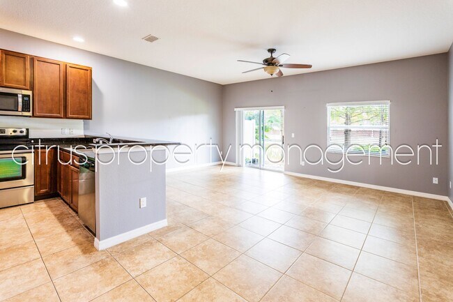 Building Photo - 3813 Black Spruce Ln