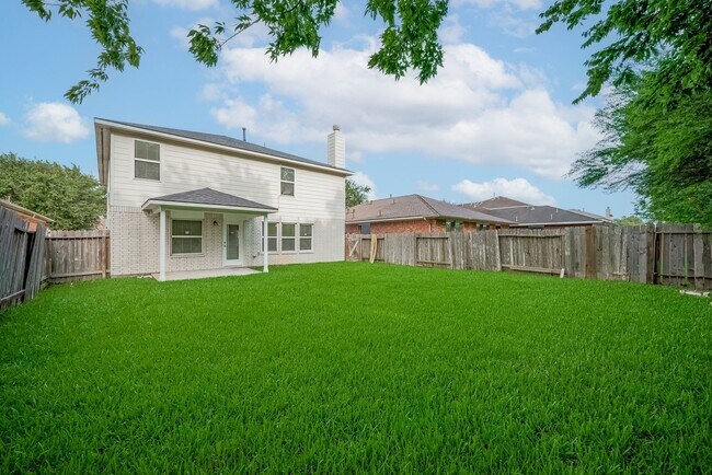 Building Photo - 9714 Angleside Ln