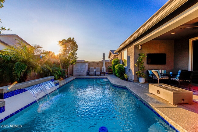 Building Photo - 18345 W Ipswitch Wy