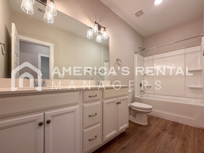 Building Photo - Modern Single Level Living in Eastaboga, AL!