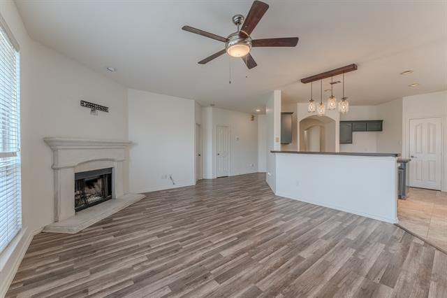 Building Photo - 556 Caravan Dr