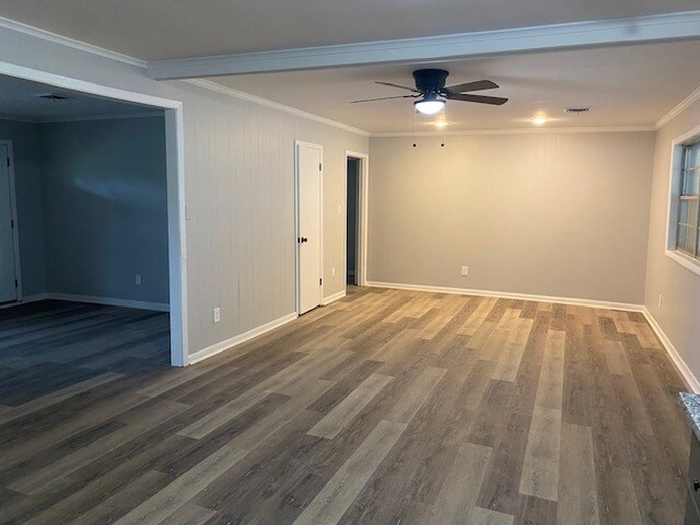 Living Room/Den - 1527 W Bristow Dr