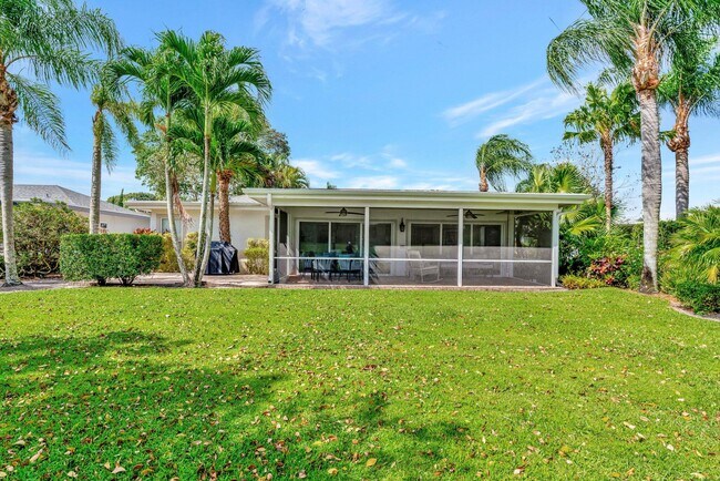 Building Photo - 13708 Whispering Lakes Ln