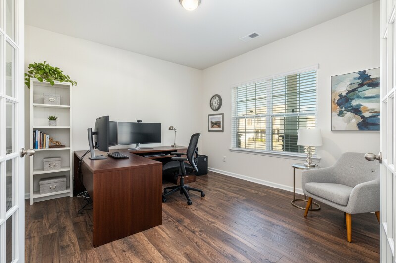 Building Photo - 10759 Adair Wds Dr