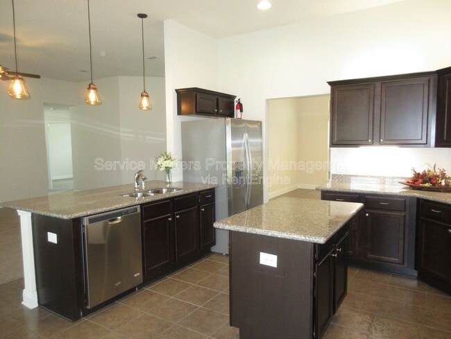 Building Photo - 5673 Cane Syrup Cir