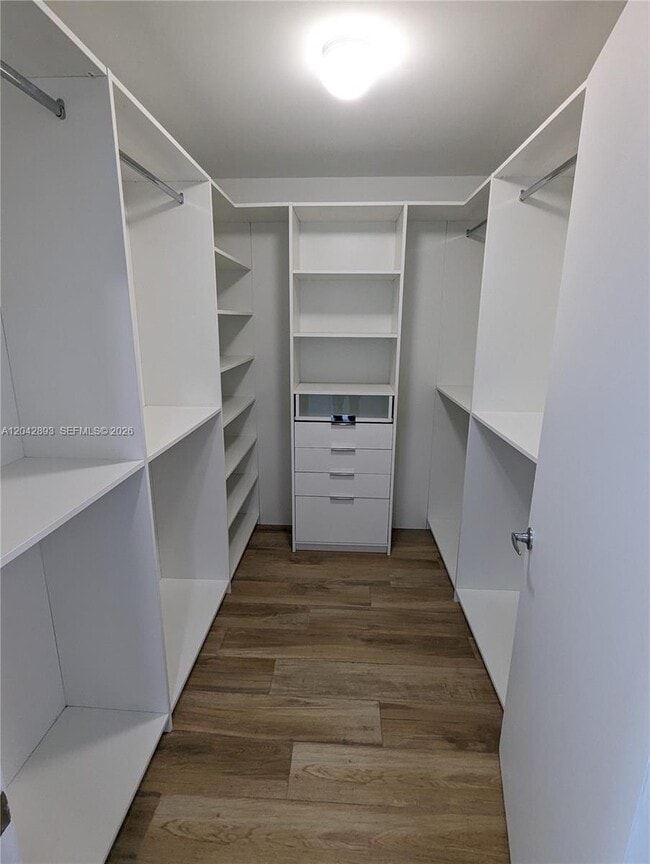 Building Photo - 17111 Biscayne Blvd