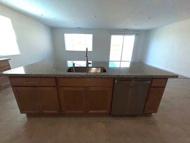 Building Photo - 4 BR, 2.5 Ba, 2262SF, Single Story, Solar ...