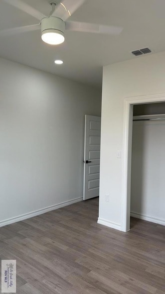 Building Photo - 5160 Alexa Rd