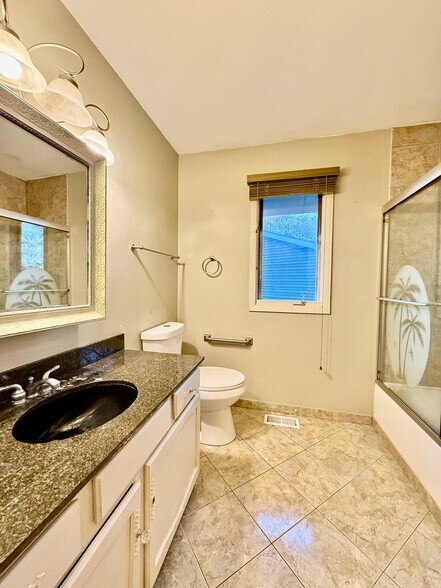 Building Photo - 1205 N Scarlet Ct