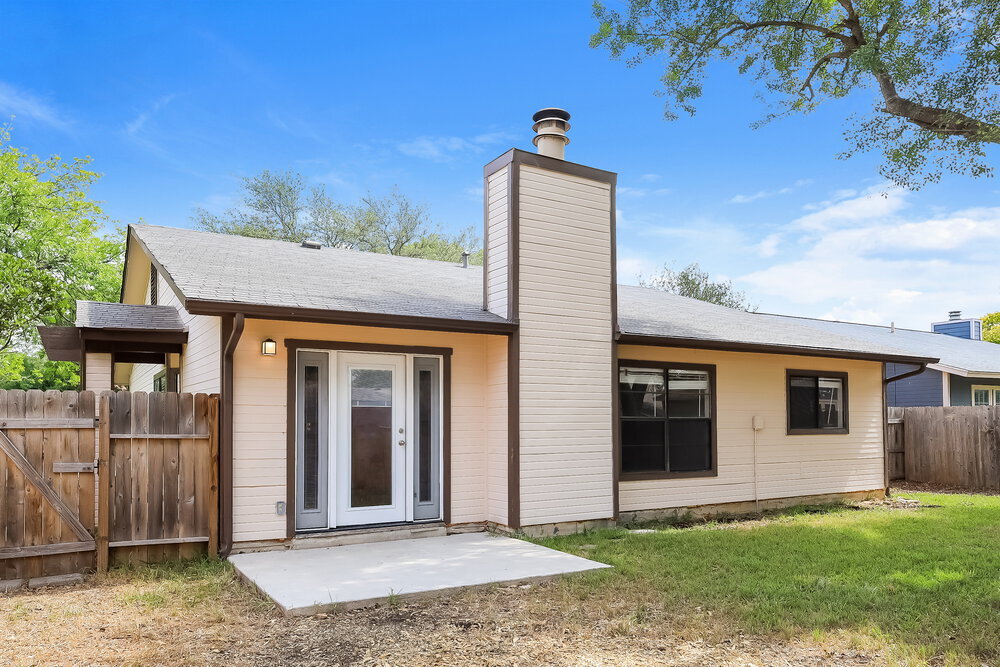 Building Photo - 9106 Valley Ridge