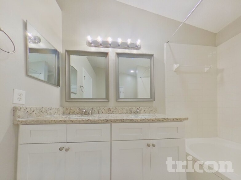 Building Photo - 3028 Patel Dr