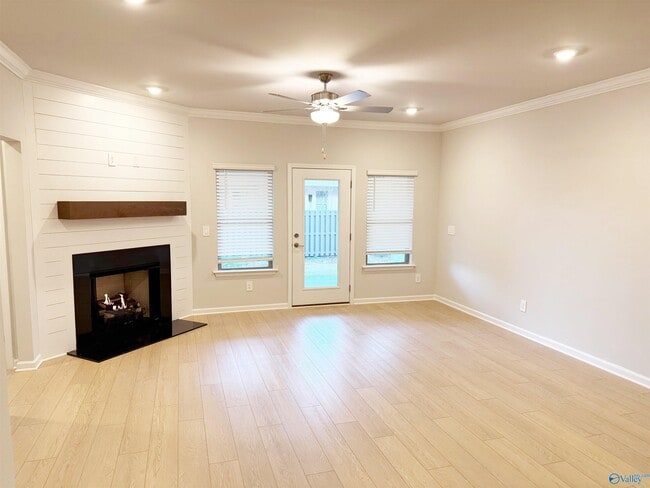 Building Photo - 6057 Gardner Maples Dr SE