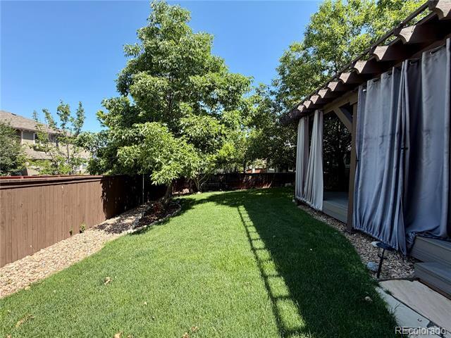 Building Photo - 10761 Glengate Cir