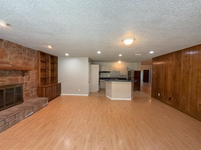 Building Photo - 603 Shelmar Dr