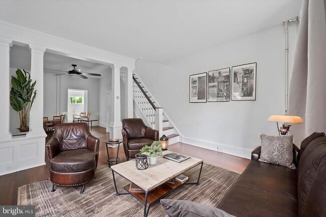 Primary Photo - 3441 W Westmoreland St