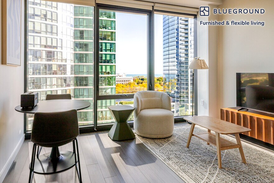 Building Photo - 1210 S Indiana Ave