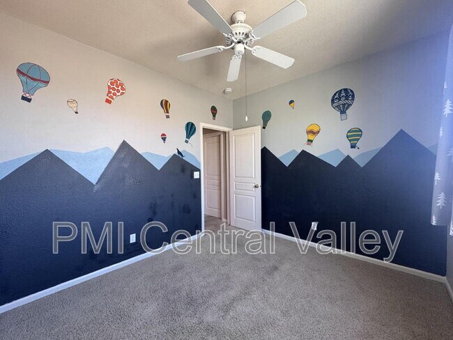 Building Photo - 2044 London Ave