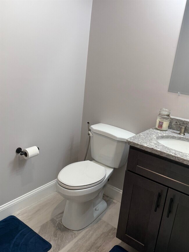 Building Photo - 114 Brook Hl