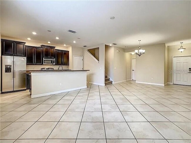 Building Photo - 14843 Driftwater Dr