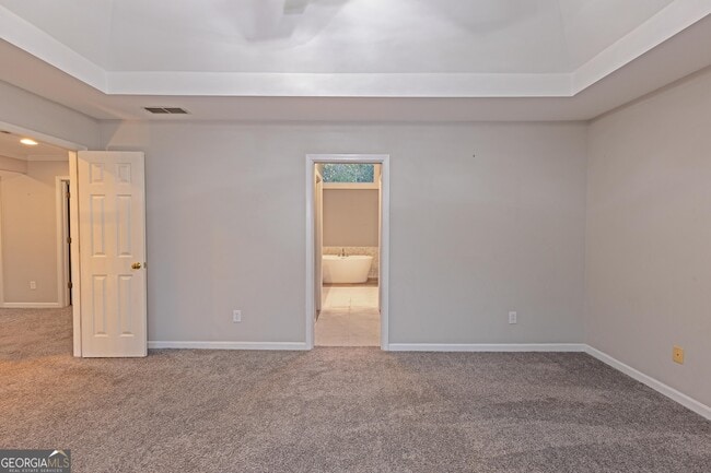 Building Photo - 100 Woodcrest Overlook