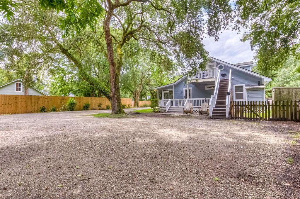 View from back of driveway, plenty of room for your boat! - 408 Woodland Shores Rd