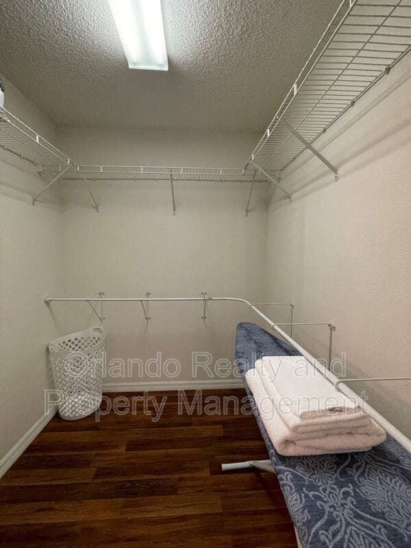 Building Photo - 5721 Rywood Dr