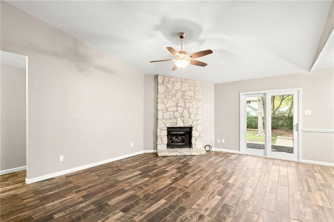 Building Photo - 9708 Moorberry St
