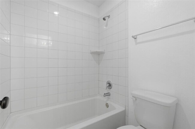 Building Photo - 12900 Cerro Castellan Trace