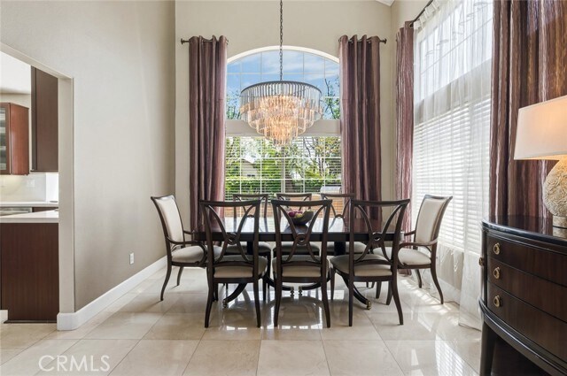 Building Photo - 4640 E Somerton Ave