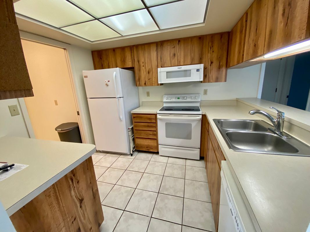 Building Photo - 1429 Dogwood Dr
