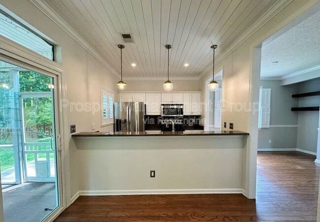 Building Photo - 2336 Kennison Ln