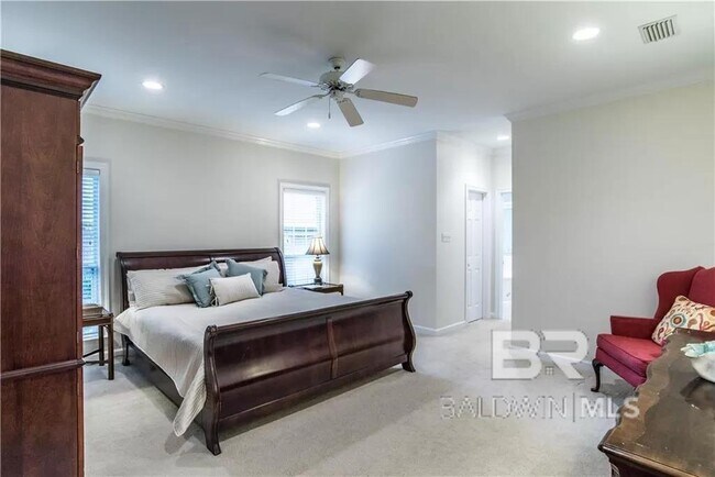 Building Photo - 30587 Middle Creek Cir