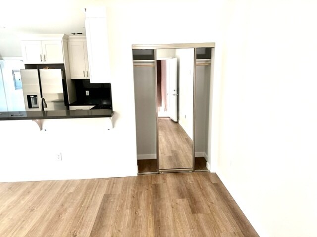 Building Photo - 19421 Ventura Blvd