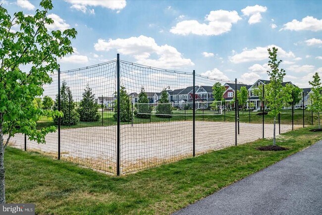 Building Photo - 2871 Broad Wing Dr