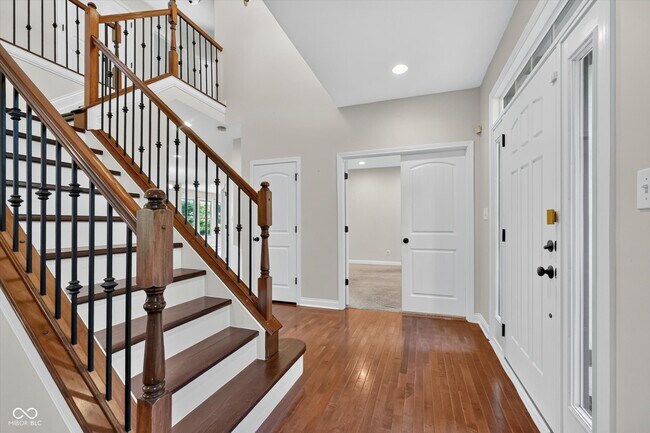 Building Photo - 13636 Falcon Way