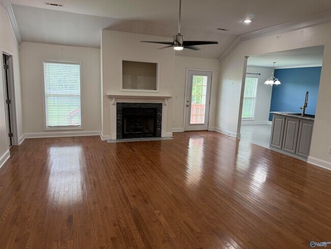 Building Photo - 228 Tanner Point Dr